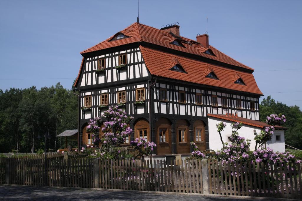 Zagroda Kolodzieja Zgorzelec Exterior foto